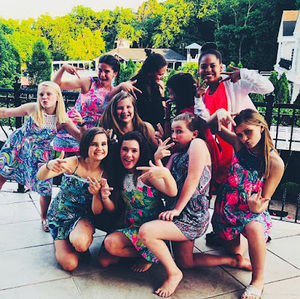 Meet your Posher, Avery